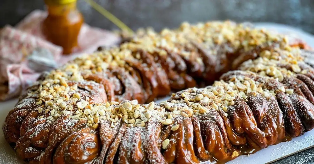 salted butter caramel cake